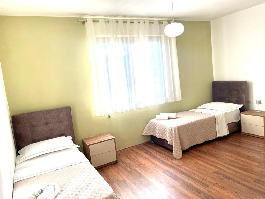 Premium Apartments Shkoder Exterior photo